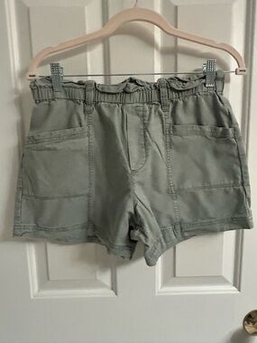 abercrombie kids Sage Green Utility Paperbag Waist Shorts